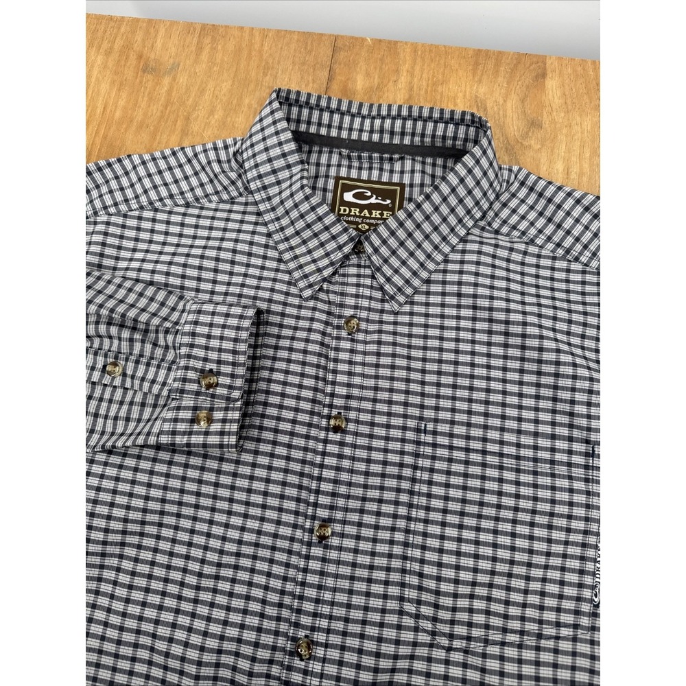 Drake Waterfowl Long Sleeve Button Down Shirt Men XL Navy Blue Plaid Lightweight